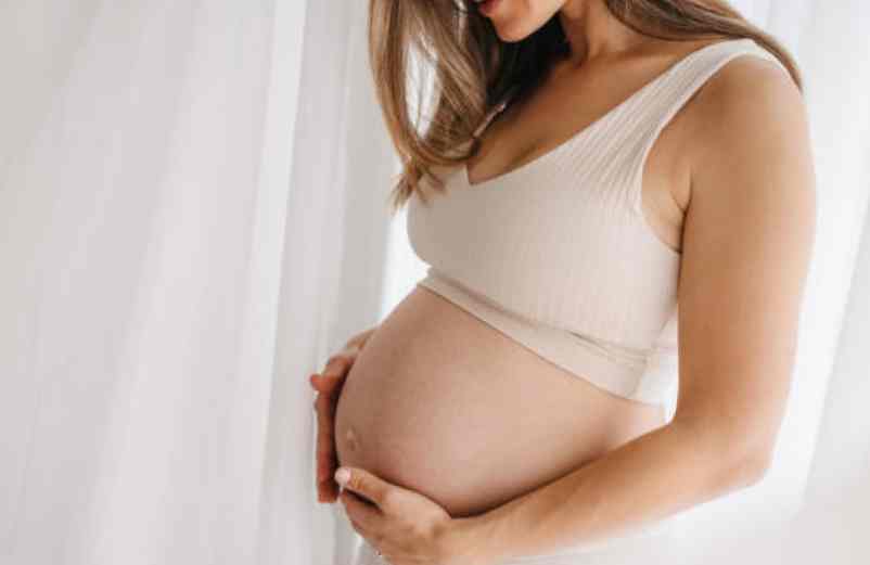 Le Doliprane et la femme enceinte : que disent les spécialistes